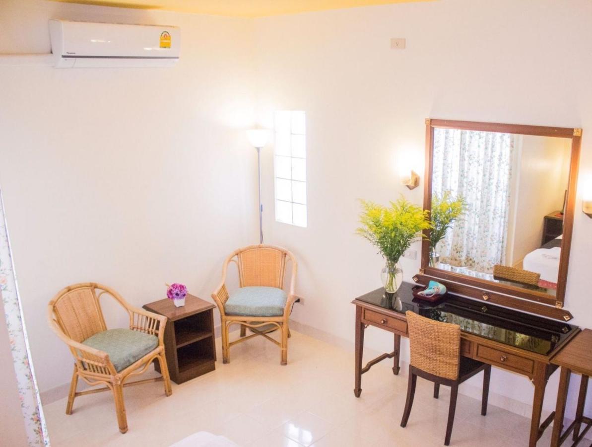 People Place Classic Hotel Sha Extra Plus Chiang Mai Exterior foto