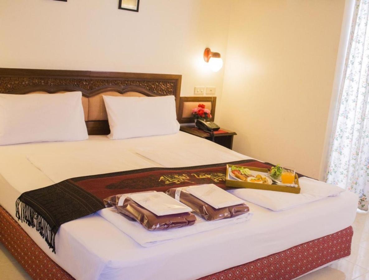 People Place Classic Hotel Sha Extra Plus Chiang Mai Exterior foto