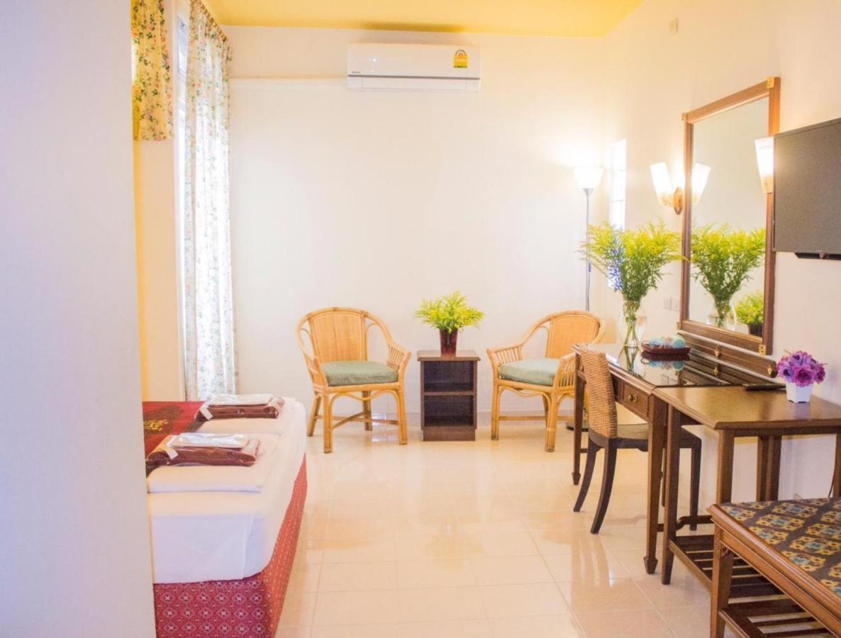 People Place Classic Hotel Sha Extra Plus Chiang Mai Exterior foto