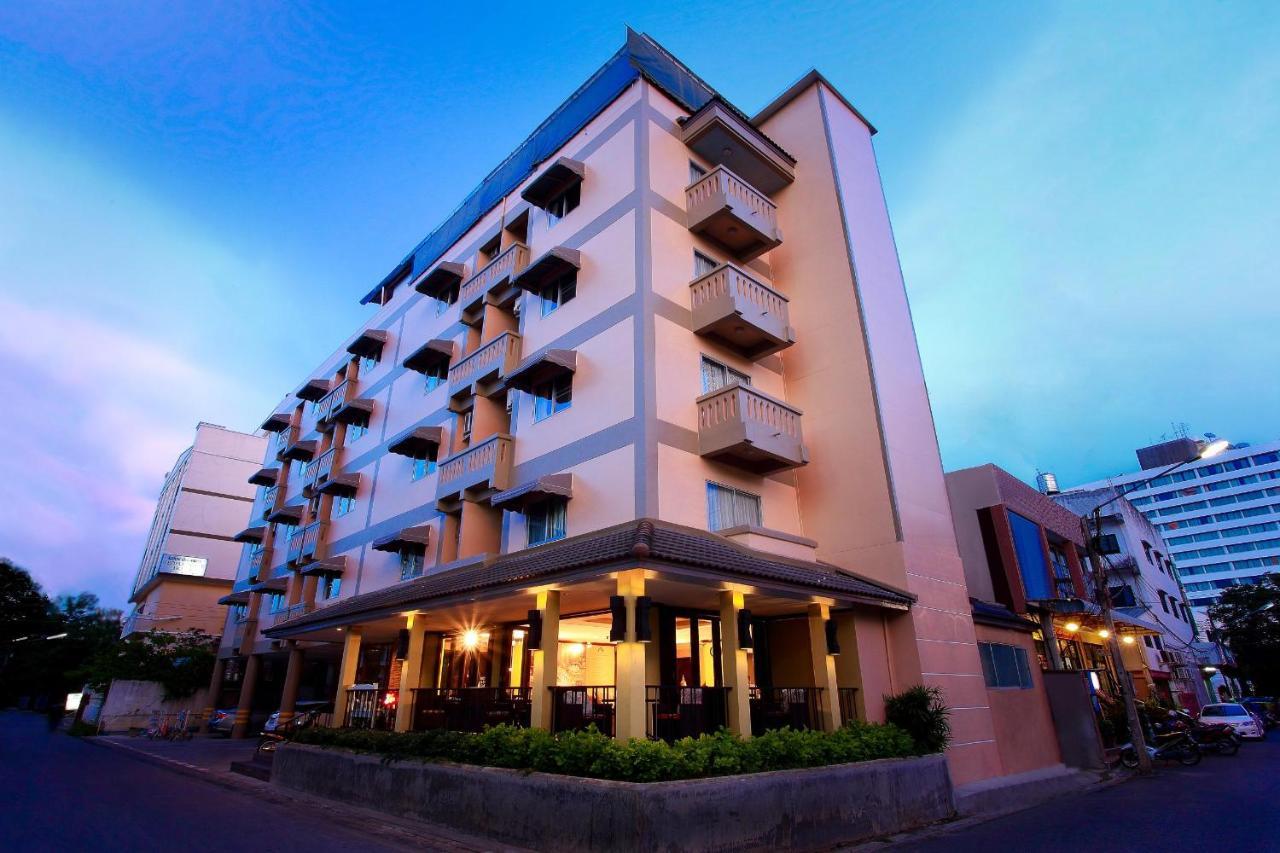 People Place Classic Hotel Sha Extra Plus Chiang Mai Exterior foto